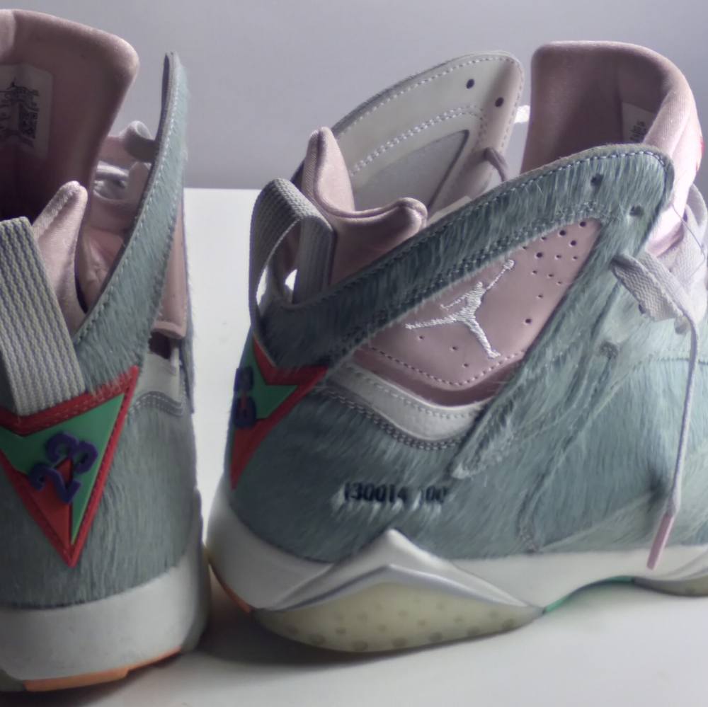 Air Jordan - Picture 8 of 13